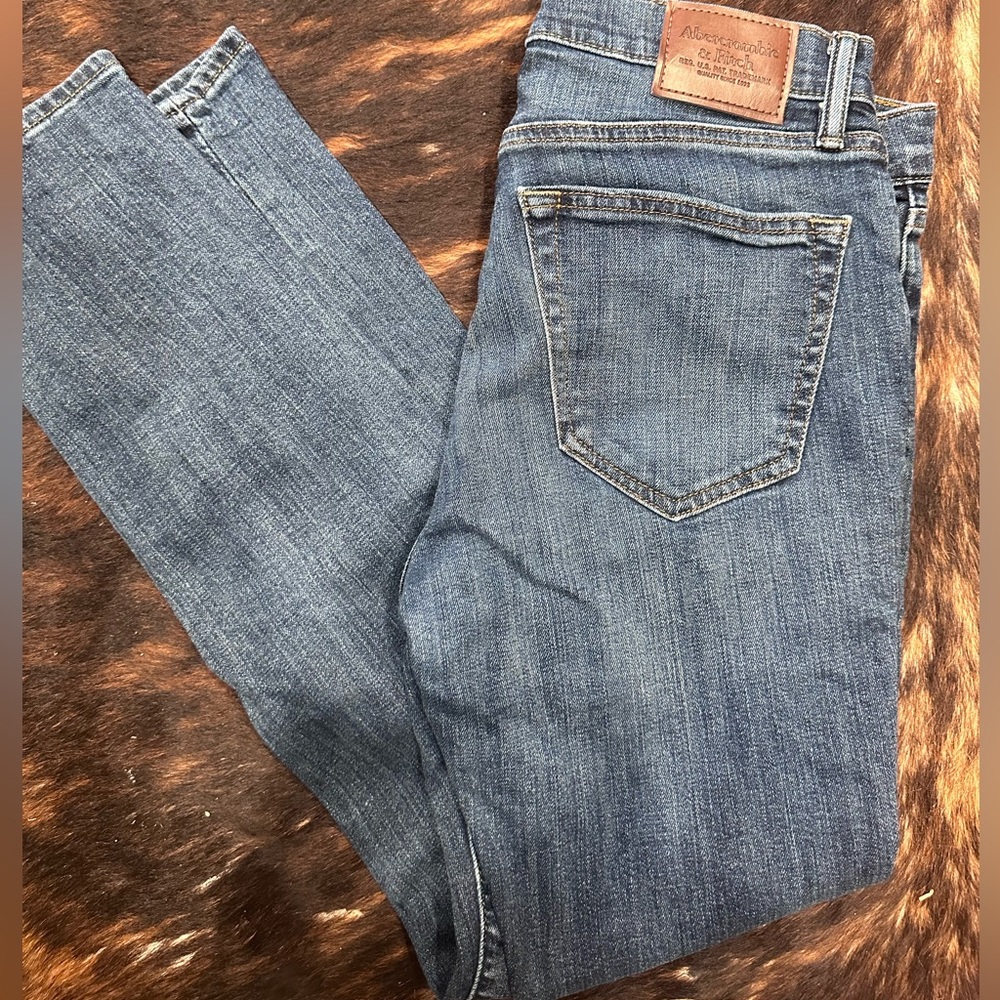 Men’s skinny jeans